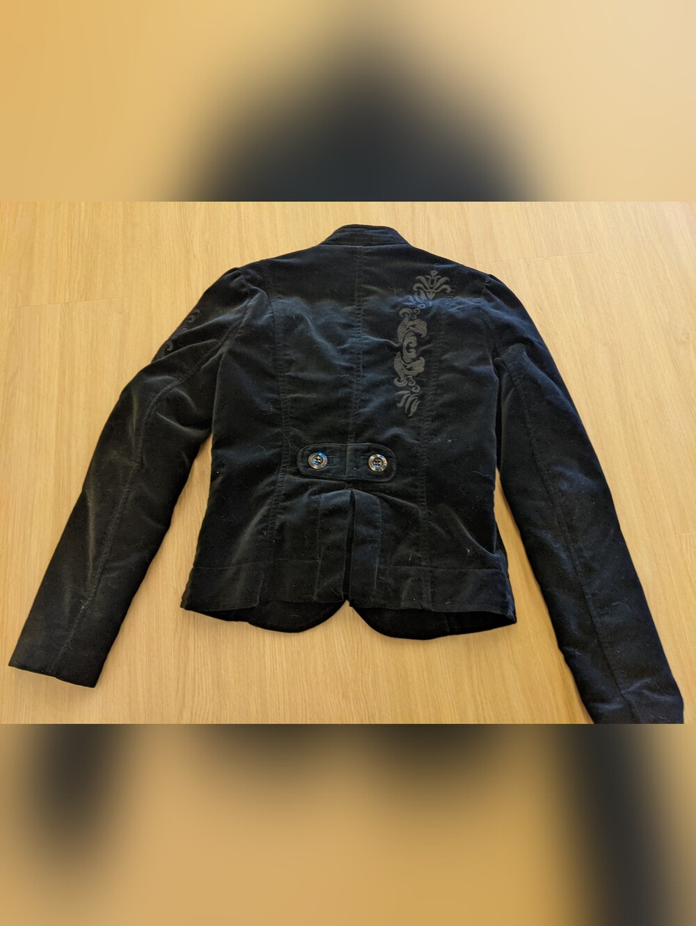 Vintage jacket. - Picture 2 of 2